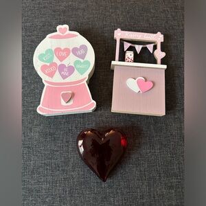 Set of Valentine’s Day decorations New!